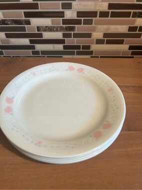 Vintage Corelle Blossoms in Lace Lunch Plates- Set of 6